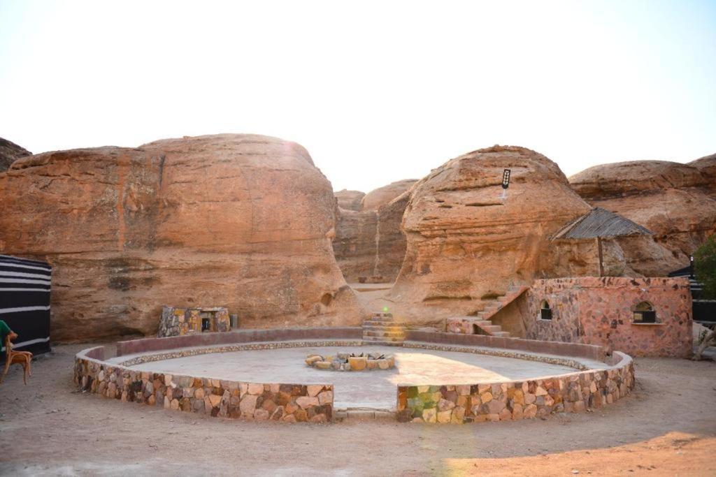 Отель Petra Spirit Camp Al Hayy Экстерьер фото